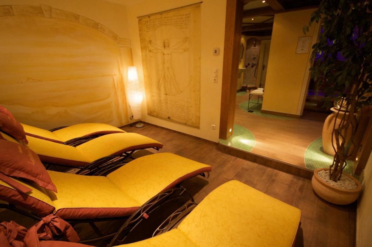 Hotel Landhaus Carla Mayrhofen Quarto foto