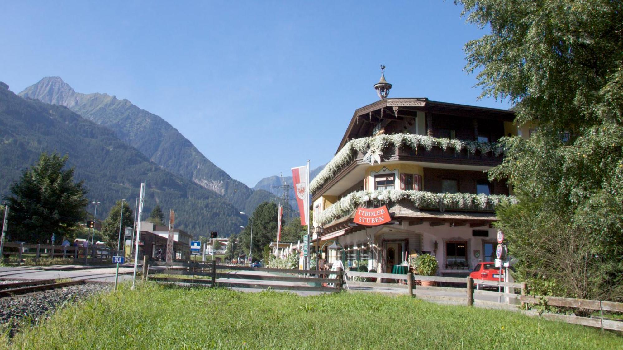 Hotel Landhaus Carla Mayrhofen Exterior foto